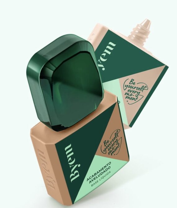 Base Líquida Aterciopelada Byem